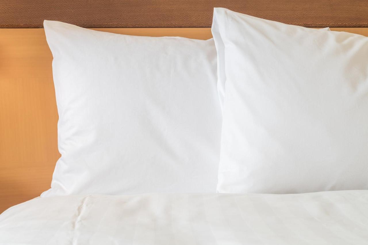 Candlewood Eastchase Park By Ihg 2*